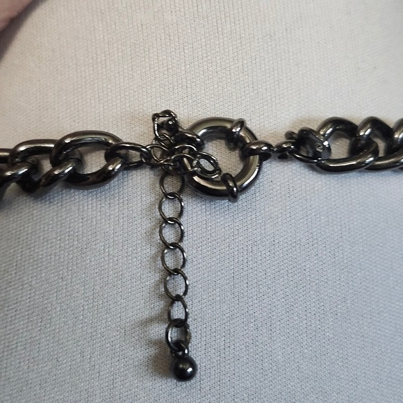 LOFT Statement Necklace Chain Black Cream Clear Rhinestone Jewel Fashion‎ - Picture 7 of 8